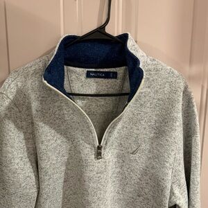 Nautica Men's Light Heather Gray Quarter-Zip Sweater with Navy Trim